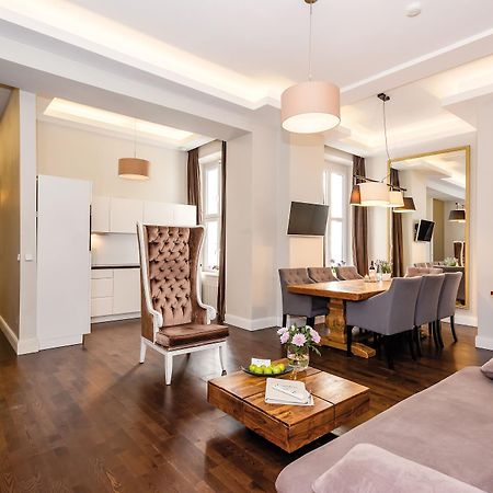 Arabel Design Apartments Berlin Extérieur photo Interior of a serviced apartment in Warsaw, Poland