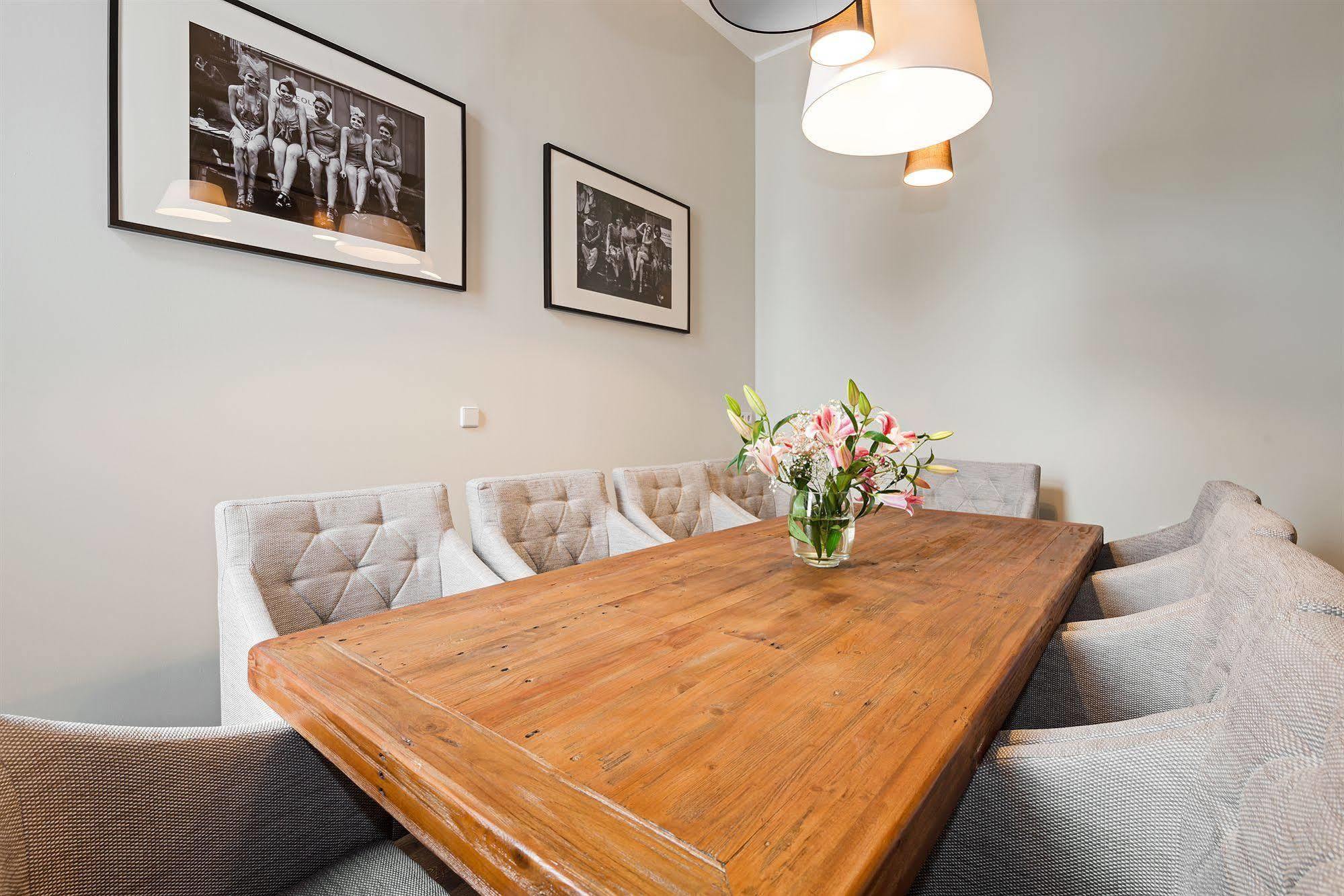 Arabel Design Apartments Berlin Extérieur photo A dining room